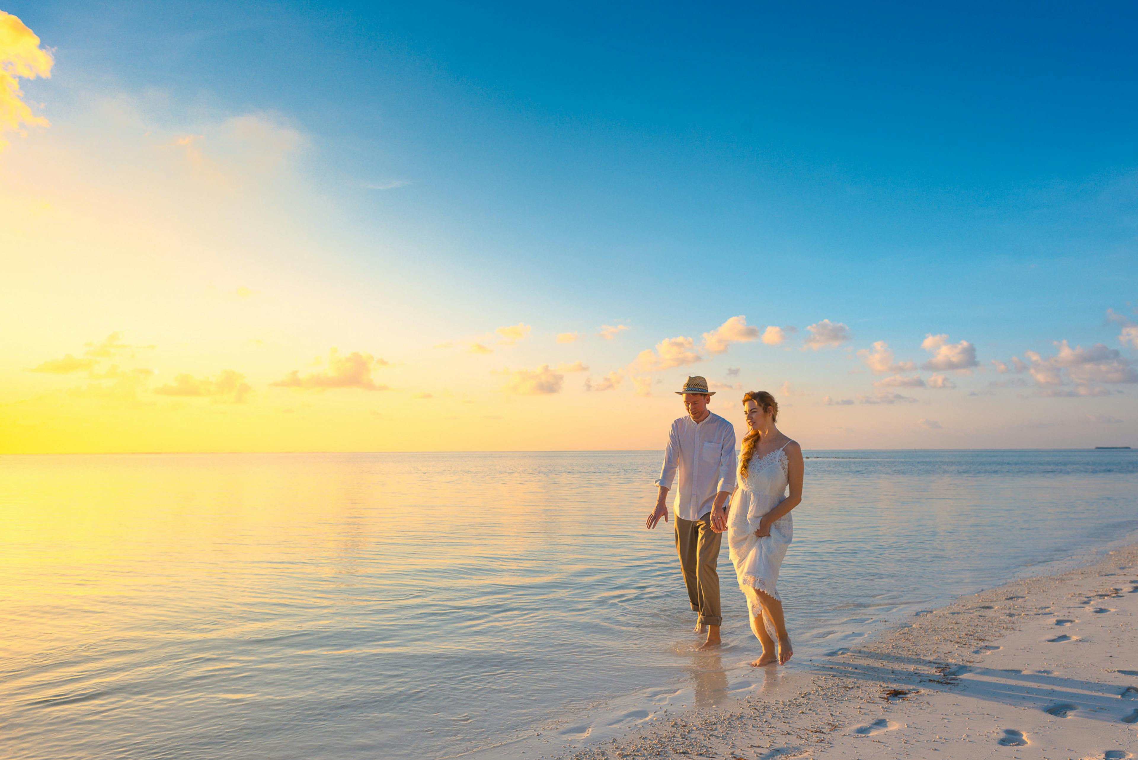 A couple on honeymoon | Source: Pexels