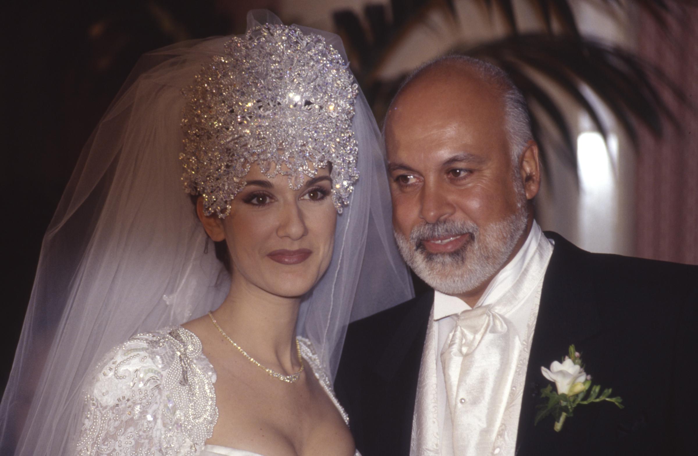 Céline Dion René Angélil on their wedding day on December 17, 1994 in Montreal, Canada. | Source: Getty Images